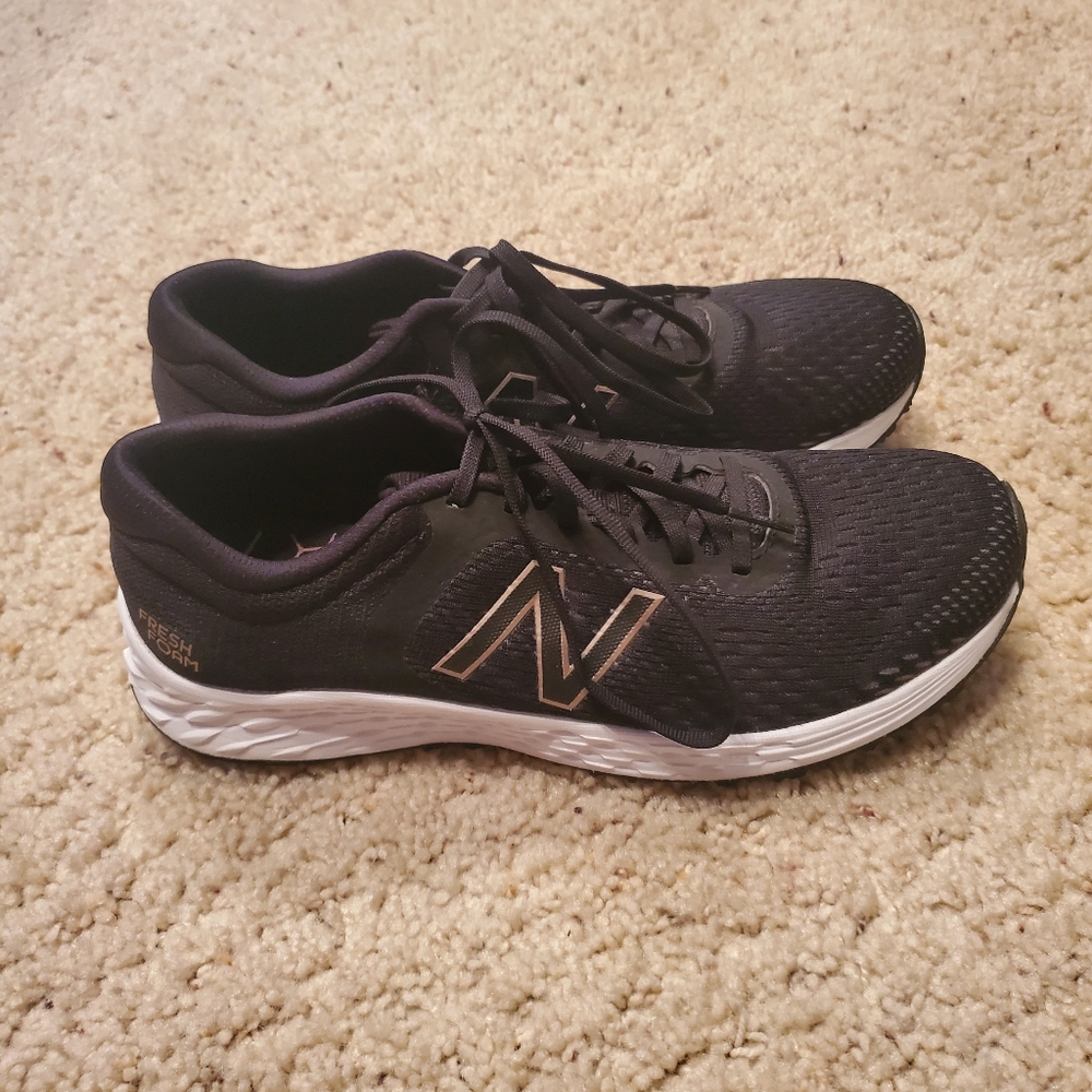 Women's New Balance Fresh Foam sz 8.5